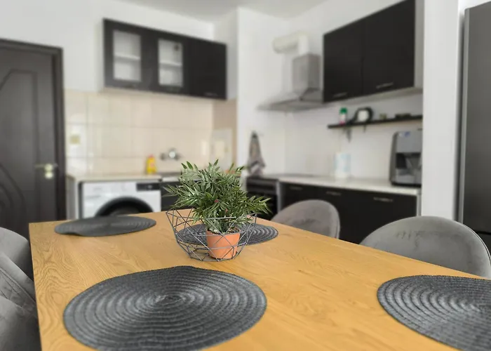 Апартаменты Majestic *